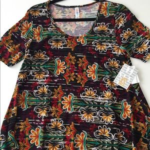 LulaRoe perfect T